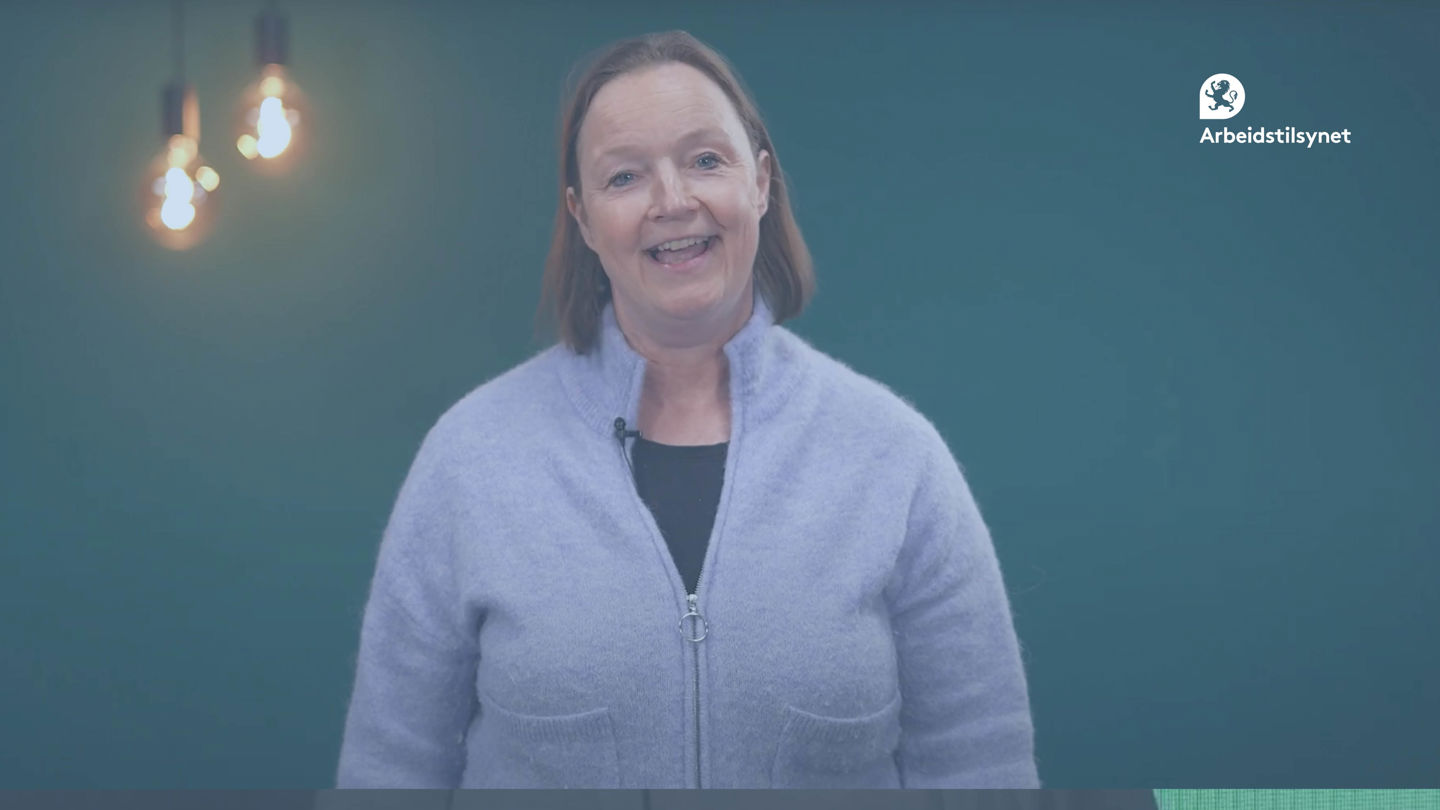 Bilde fra webinaret av en av deltakerne. Hun ser rett i kamera og snakker.